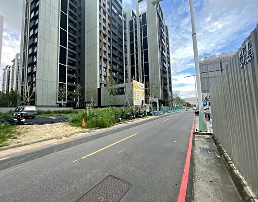 貿洋獨家神案❗️好市多機捷特區朝南臨路8米建地