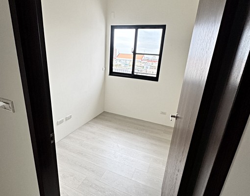 全新完工~電梯住宅~戶數少~出入人員相對簡單 - Image 5