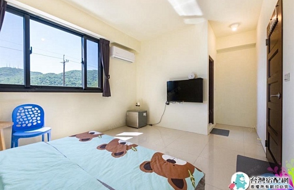 202和302 6000元無陽台房型