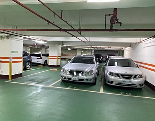 大樓室內平面一樓大停車位 - Image 3
