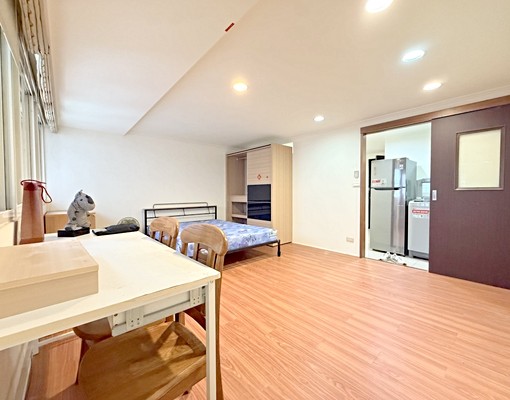 西門站4分.博愛路.中華路.延平南路 - Image 2