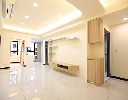 明日讚-中樓層寧靜視野採光佳平車美三房 - Image 1