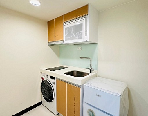 *雲世代*中路電梯大樓獨立套房 - Image 5