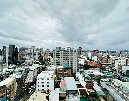 *雲世代*中路電梯大樓獨立套房 - Image 8