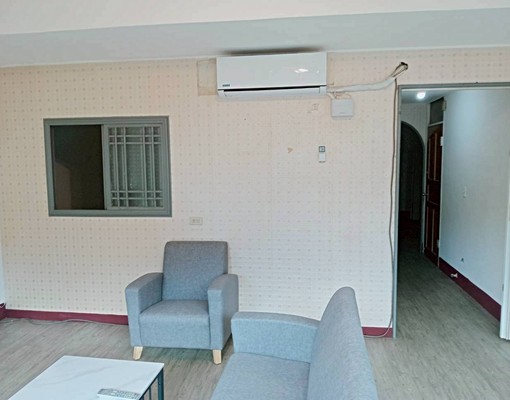 安一路3樓(近安樂高中)3樓3房家具家電 - Image 3