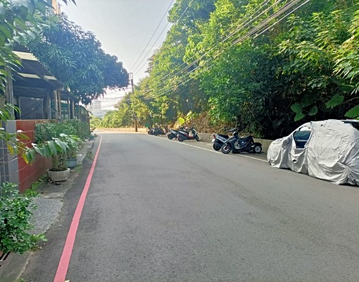 淡江大學一樓溫馨套房只剩下一間 - Image 3