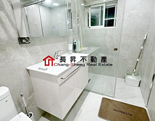 六張犁~科技大樓站~近遠企~高樓層精品3房 - Image 13