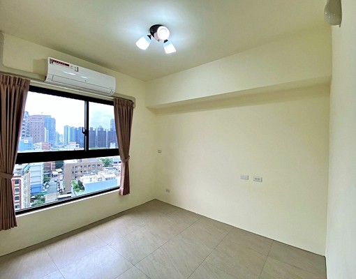 銘鑄2登峰~景觀三房車 - Image 2