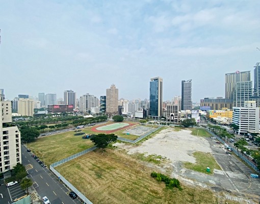 農十六龍文街高樓景觀美妝捷運宅+機下車位 - Image 11