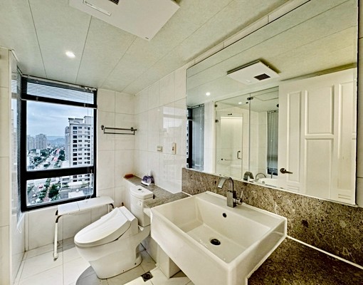 A興隆河岸~稀有頂樓景觀戶~大坪數河景3房雙車位 - Image 6