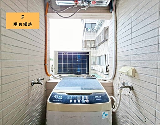 一中中友電梯套房︱流理台電磁爐陽台獨洗︱衛浴開窗可租補可貓 - Image 4