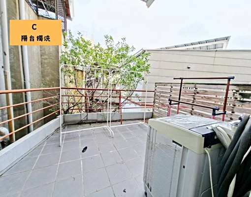 一中中友電梯套房︱流理台電磁爐陽台獨洗︱衛浴開窗可租補可貓 - Image 9
