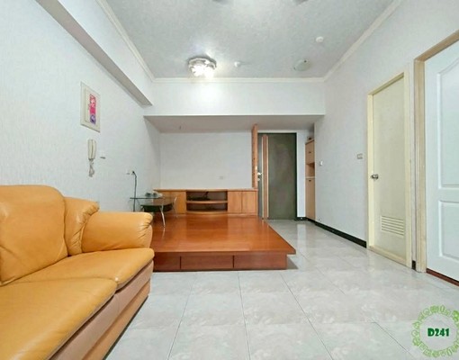 【東區仁和商圈|稀有2+1房+車位】可租補(空屋) - Image 2