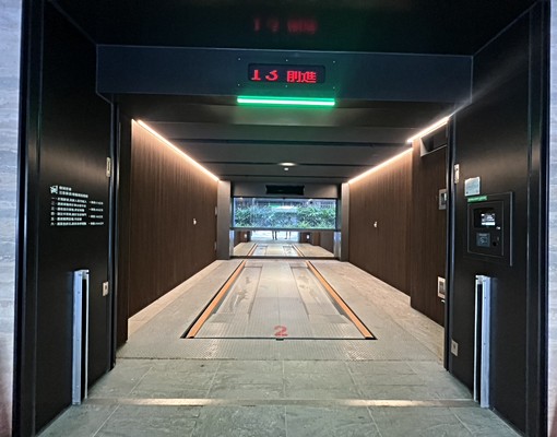 近小巨蛋新社區可休旅下車免淋雨車位 - Image 4