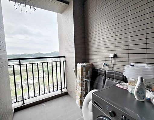 近高鐵飯店式1房1廳 - Image 8