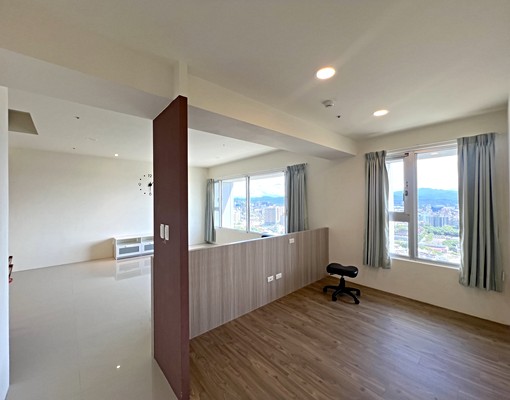 出租!林口晴空樹三房車! - Image 5