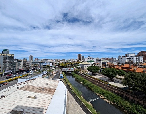 全新整理!火車站!家具可談!可租補!中北路!壢新醫院! - Image 1