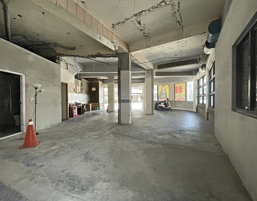 G05桃德路🔥黃金三角金店面+地下室約74坪 - Image 3