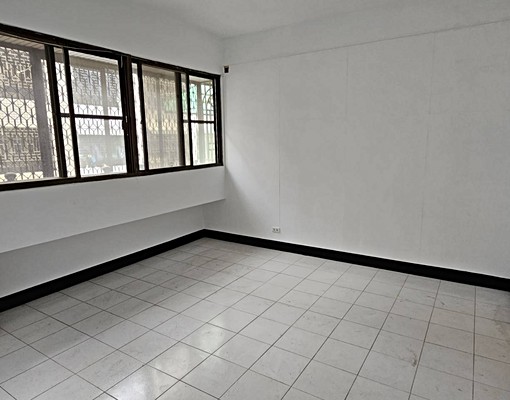 ⚜️安平區-7房全新整理透天店+住⚜️ - Image 5