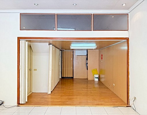 新竹市經國路住店有車位~空間大適百業 - Image 4