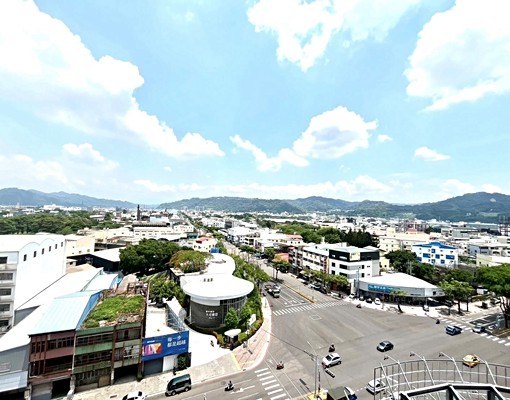 豐原🔥富宇豐景-正一房一廳-高樓視野戶🔥休旅車位 - Image 1