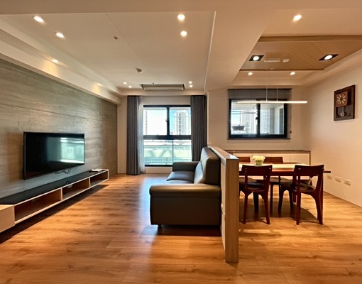 ㊝中西區湖美麗三改二房/可入戶籍租屋補助/可營登報稅 - Image 1