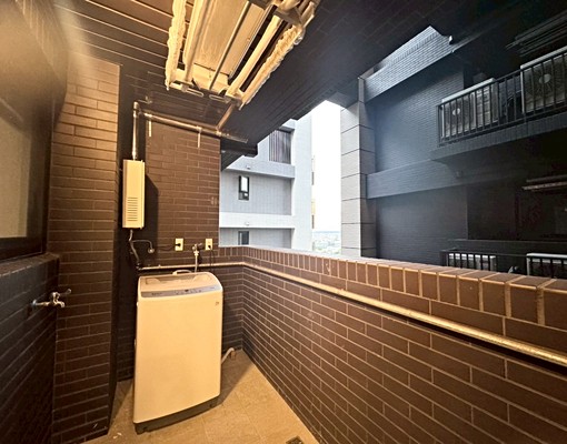 青商路近高鐵站~全新4房2廰2衛~採光極佳~交通方便~~ - Image 11