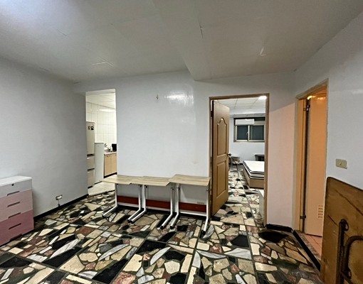 🏠中山國中🌟年繳優惠🌟採光通風🌟大空間🌟秒殺物件 - Image 5
