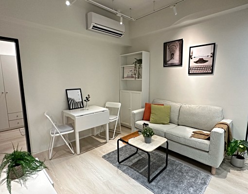 🏡海山站世界花園｜法式裝潢三房車位｜屋主直租免仲介費 - Image 1