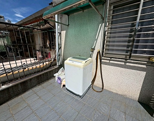 行天宮🫰家具新、格局正、採光好、包水網路、生活機能便利 - Image 10