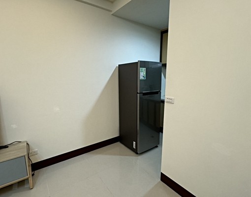 兩房一廳家具家電全一卡皮箱即可入住. - Image 4