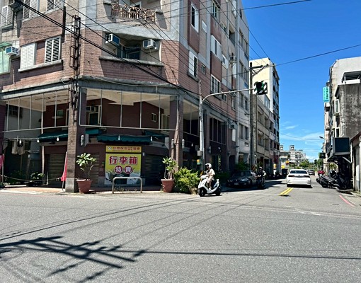 羅東後站生活機能超讚一房一廳二樓華厦 - Image 1