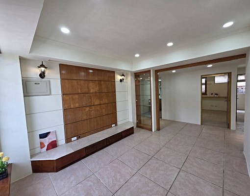 薪家坡3房美寓(申請租屋補助) - Image 1