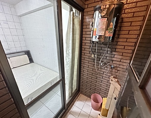 近捷運景安站【超值租案】寵可洽★有電梯★垃圾代收 - Image 4