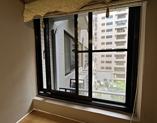 大遠百旁平面車位+機車位獨立陽台套房 - Image 5