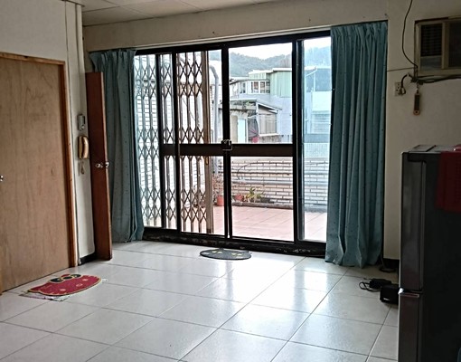 2房1廳1衛因自己一個人租負擔有點大所以想分租一個房間 - Image 9