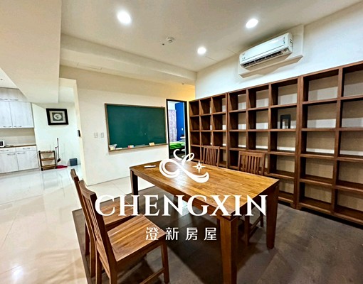 黃金地段關埔重劃區🔅雙車位🔅4改3房開闊舒適 - Image 5