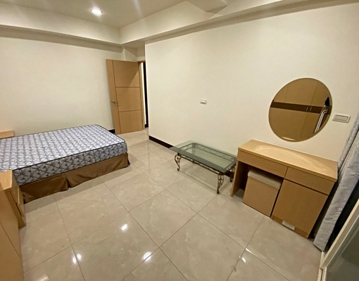 捷運十四張央北家俱齊全免爬高透天大套 - Image 2