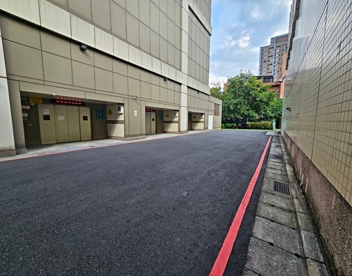 南方之星塔式車位乙塔(一般)&(休旅) - Image 2