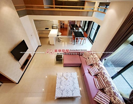 美樂~中山國小*近晶華酒店2+2房*雙衛浴*有陽台*可寵含稅 - Image 1