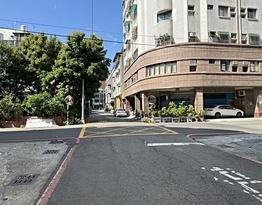 【左營大地坪透天】9米大面寬★住店首選 - Image 13