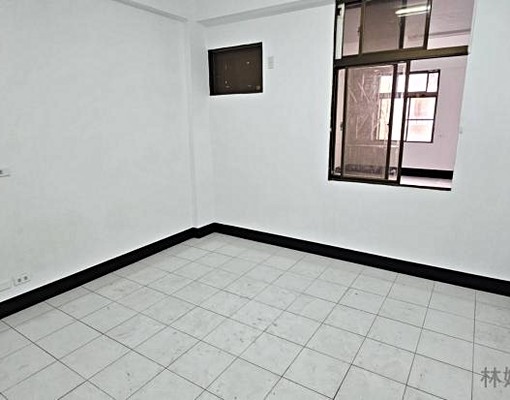 近市府🌻7房透天店面出租🌻可住辦使用 - Image 10