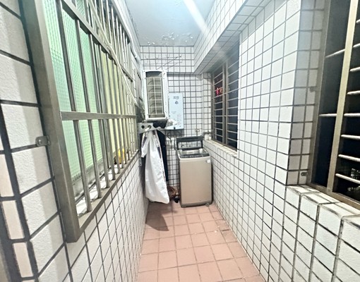 信義市場旁電梯分租套房 - Image 12