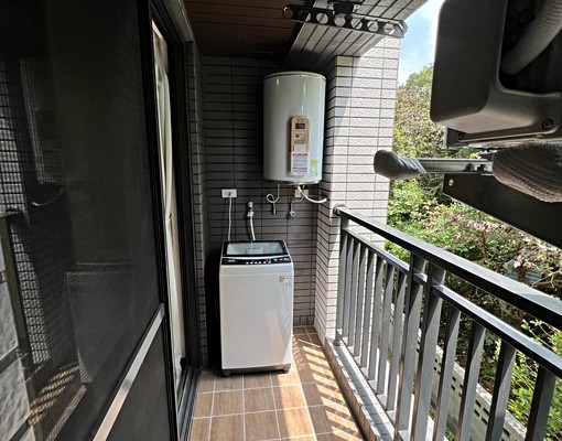 獨立陽台/含室內機車位，房東自租～免收仲介費 - 591租屋網 - Image 4