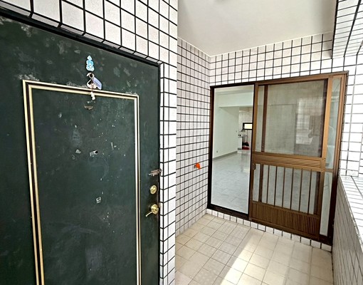 🏡出租❗️自由帝國三房｜陽台進出 - Image 1