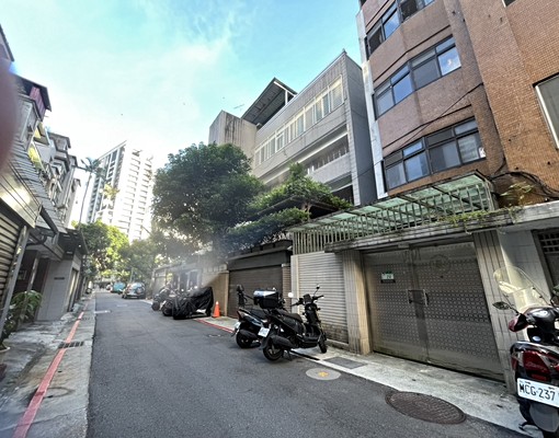 瑞安街森林公園北市圖書館文大推廣部一樓住辦●科技站-楊彩蓮 - Image 1