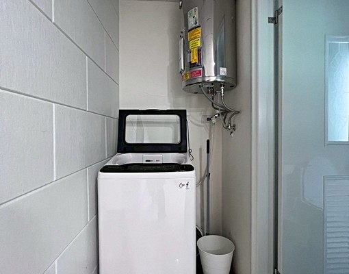 吳興商圈/獨立洗衣機/衛浴開窗/雙門冰箱/裝潢新/生活機能佳 - Image 7