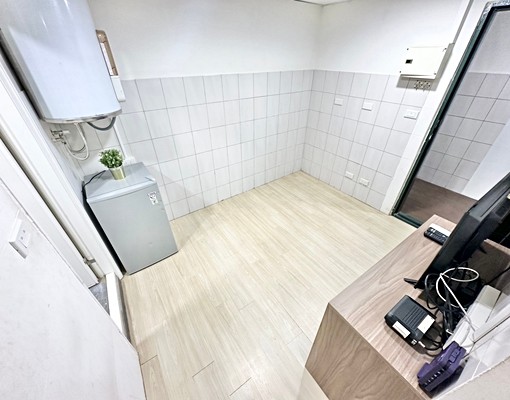 向上&美村路一房一廳♡台電可租補♡可寵物♡子母車♡電梯管理員 - Image 4