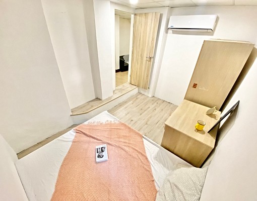 提供入戶籍.申請租屋補助~可養貓貓房~垃圾代收~獨立陽台 - Image 13
