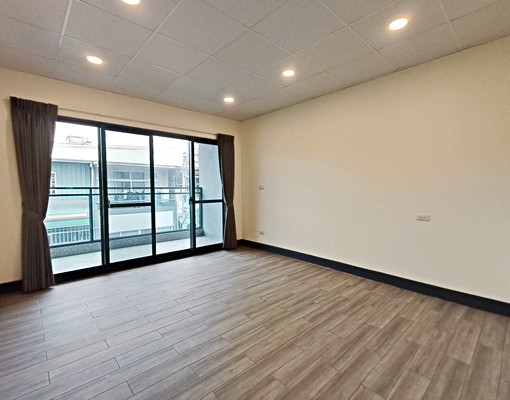 ✨可租補✨近新興公園✨全新整理✨門前停車 - Image 11